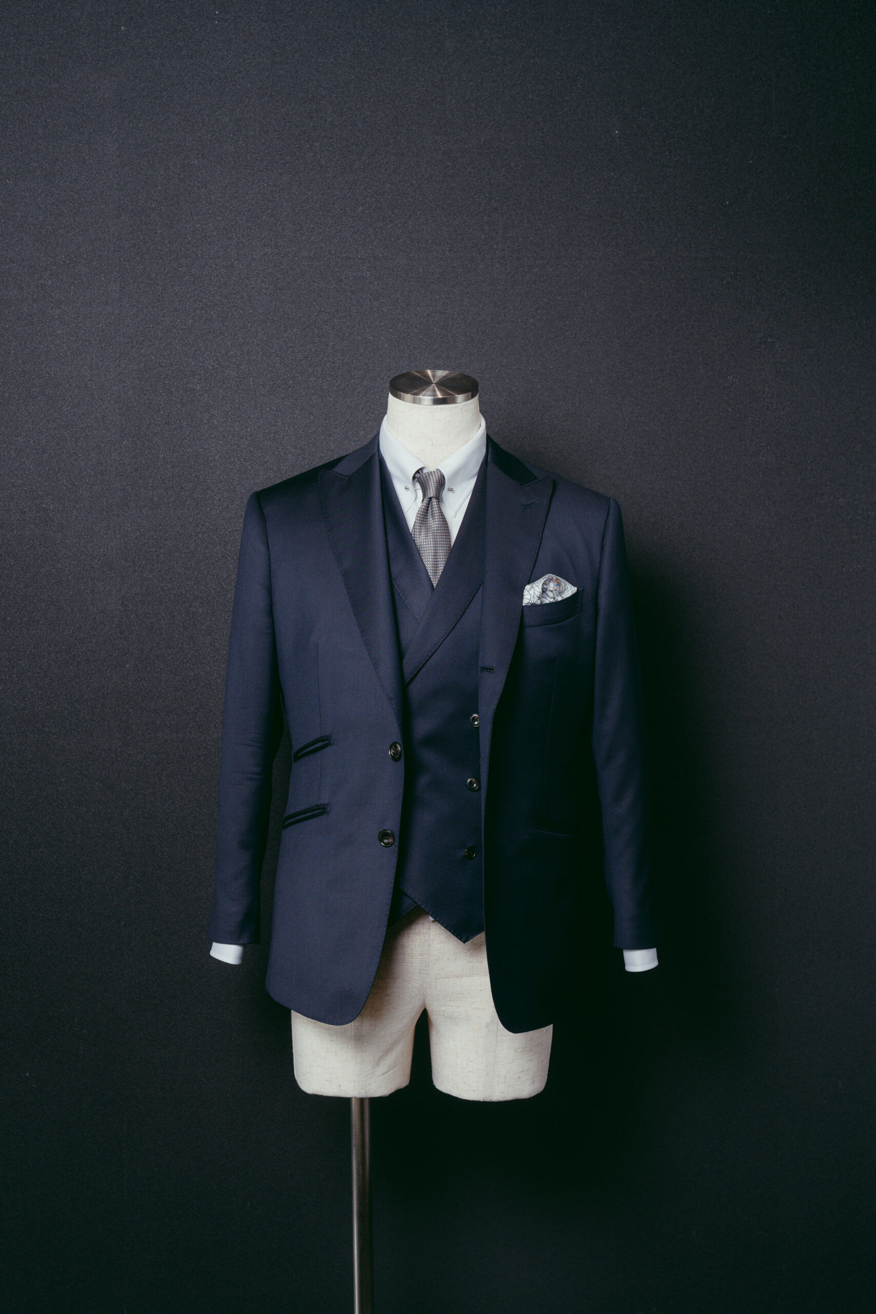 生地紹介 Ermenegildo Zegna | COCO SUR MESURE | 伊勢市のオーダースーツ